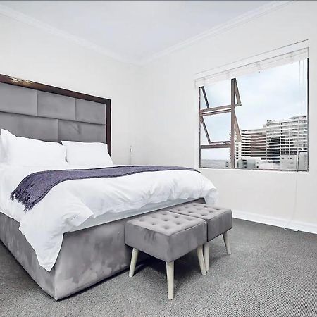 2 Bedroom 2 Bath Luxury - Sandton Cbd Johannesburg Kültér fotó