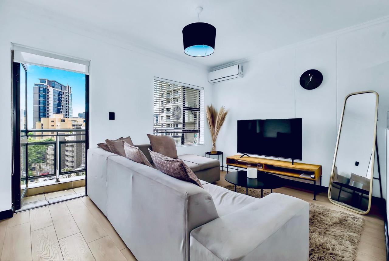 2 Bedroom 2 Bath Luxury - Sandton Cbd Johannesburg Kültér fotó