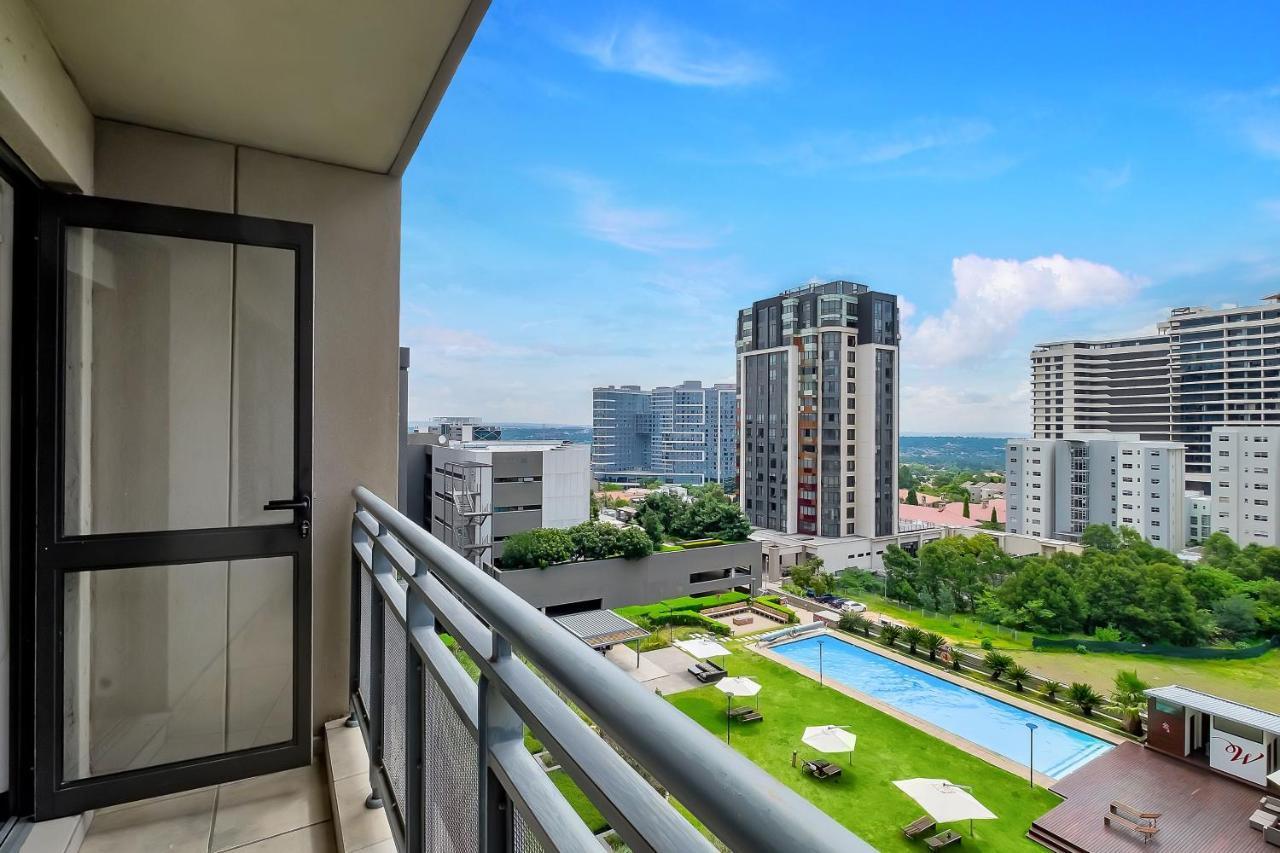 2 Bedroom 2 Bath Luxury - Sandton Cbd Johannesburg Kültér fotó